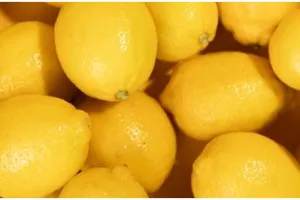 13 Buah ini dapat menutrisi kulit kering, bikin lembap