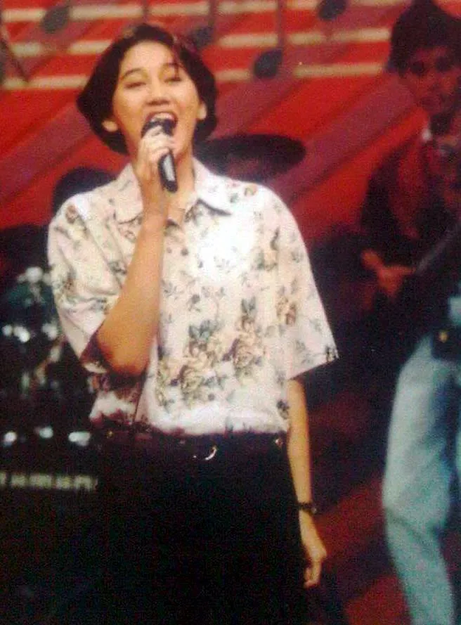 Nike Ardila saat manggung © 2021 brilio.net Nike Ardila saat manggung © 2021 brilio.net