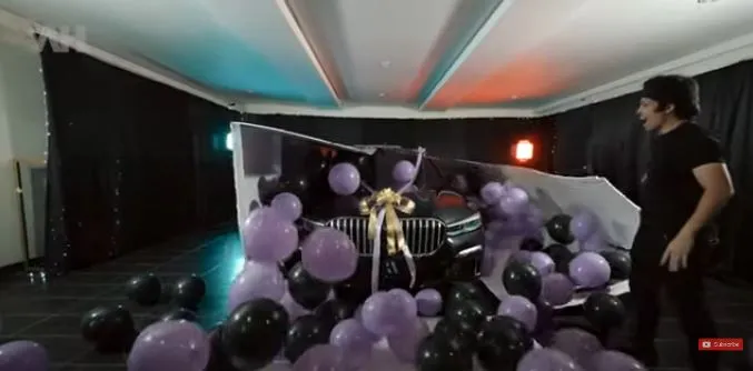 kado ultah mobil Aurel © 2021 berbagai sumber kado ultah mobil Aurel © 2021 berbagai sumber