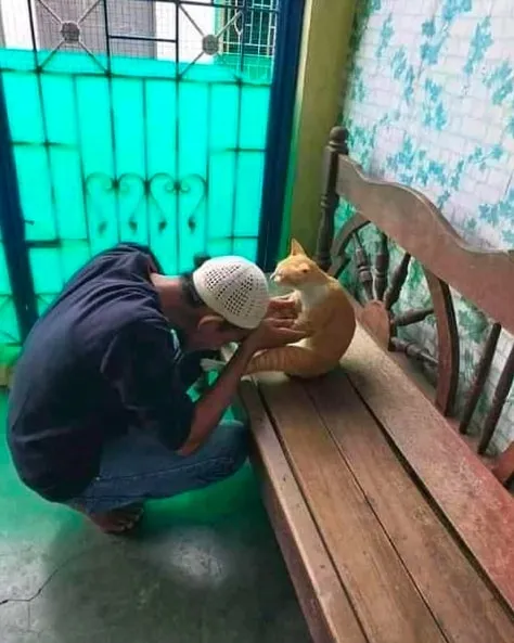 Kelakuan lucu cowok pas gabut © Instagram Kelakuan lucu cowok pas gabut © Instagram