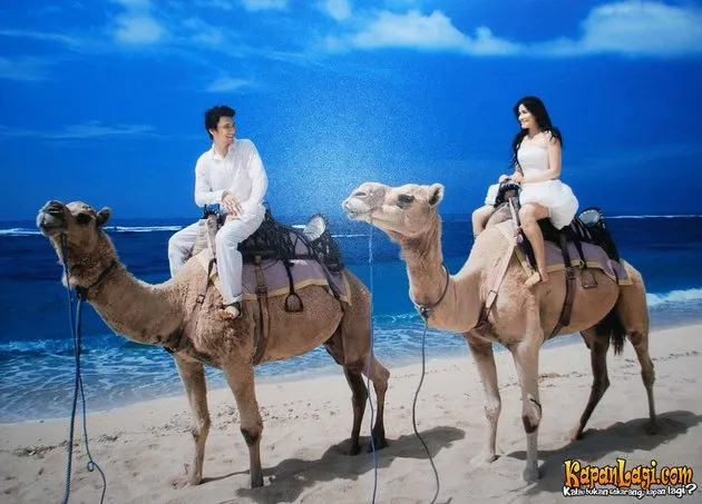 prewedding Titi Kamal dan Christian © 2021 brilio.net prewedding Titi Kamal dan Christian © 2021 brilio.net