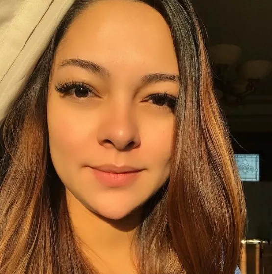 Potret jebolan Puteri Indonesia tampil flawless dari berbagai sumber Potret jebolan Puteri Indonesia tampil flawless dari berbagai sumber