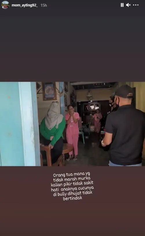 momen Umi Kalsum datangi haters © Instagram momen Umi Kalsum datangi haters © Instagram