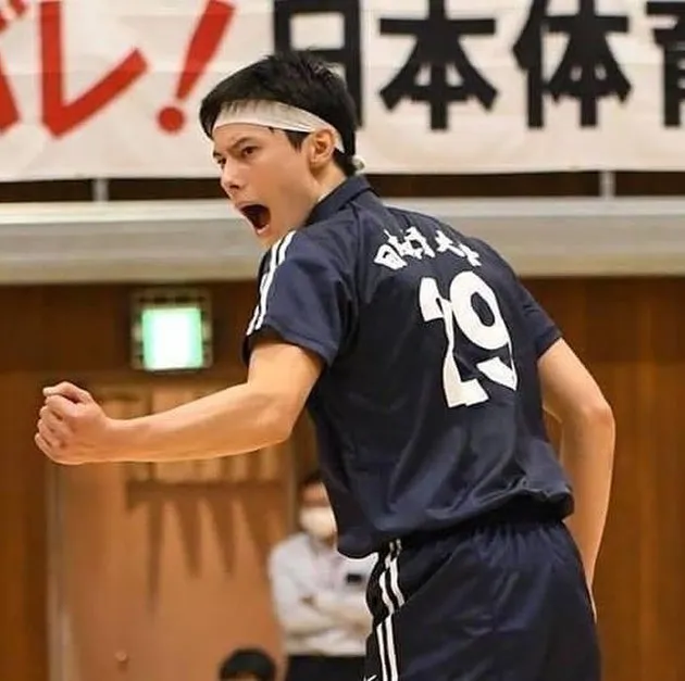 Pesona Ran Takahashi dari berbagai sumber Pesona Ran Takahashi dari berbagai sumber