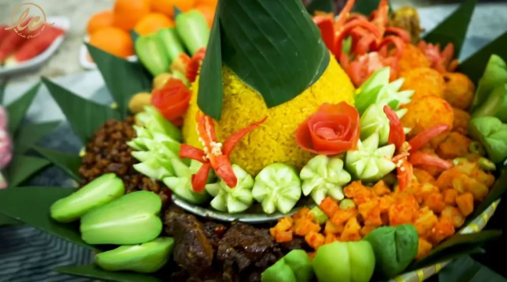 hidangan ulang tahun Lesty © YouTube hidangan ulang tahun Lesty © YouTube