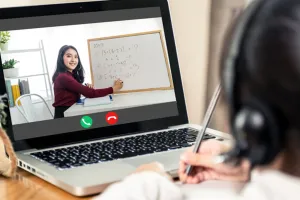 Bantuan kuota internet Kemendikbud cair mulai September, ini jadwalnya