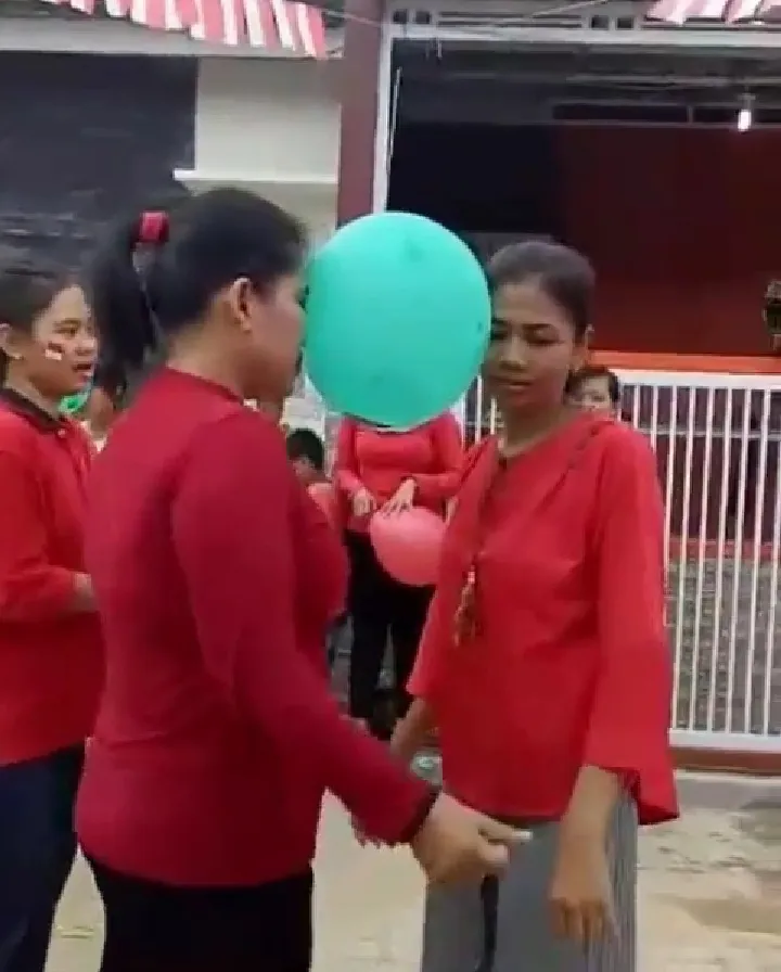 Lomba 17-an jadul © 2021 brilio.net Lomba 17-an jadul © 2021 brilio.net