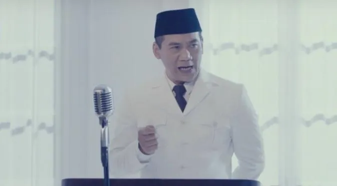 7 Aktor Indonesia perankan Soekarno dalam film berbagai sumber