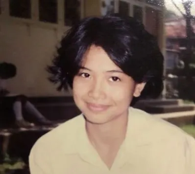 potret remaja presenter infotainment wanita dari berbagai sumber