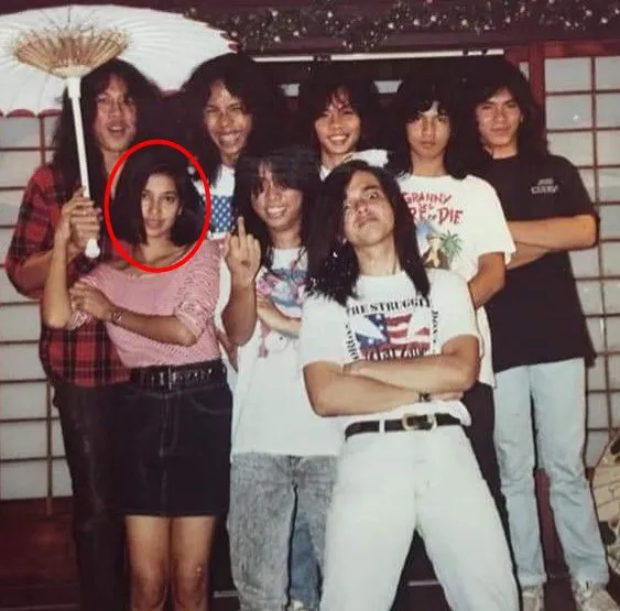 potret lawas ayu azhari saat sma © instagram potret lawas ayu azhari saat sma © instagram