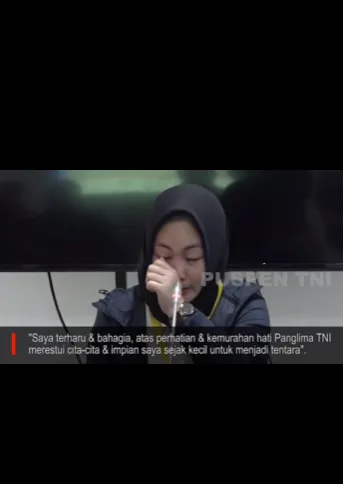 Nakes wanita ini ajukan diri jadi tentara Instagram