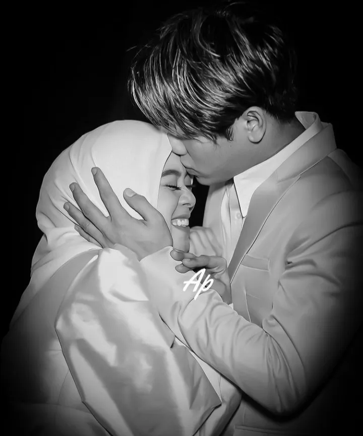 momen mesra Lesty dan Billar usai menikah Berbagai sumber momen mesra Lesty dan Billar usai menikah Berbagai sumber