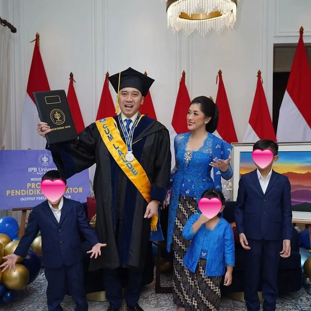 Momen wisuda Edhie Baskoro Yudhoyono Instagram