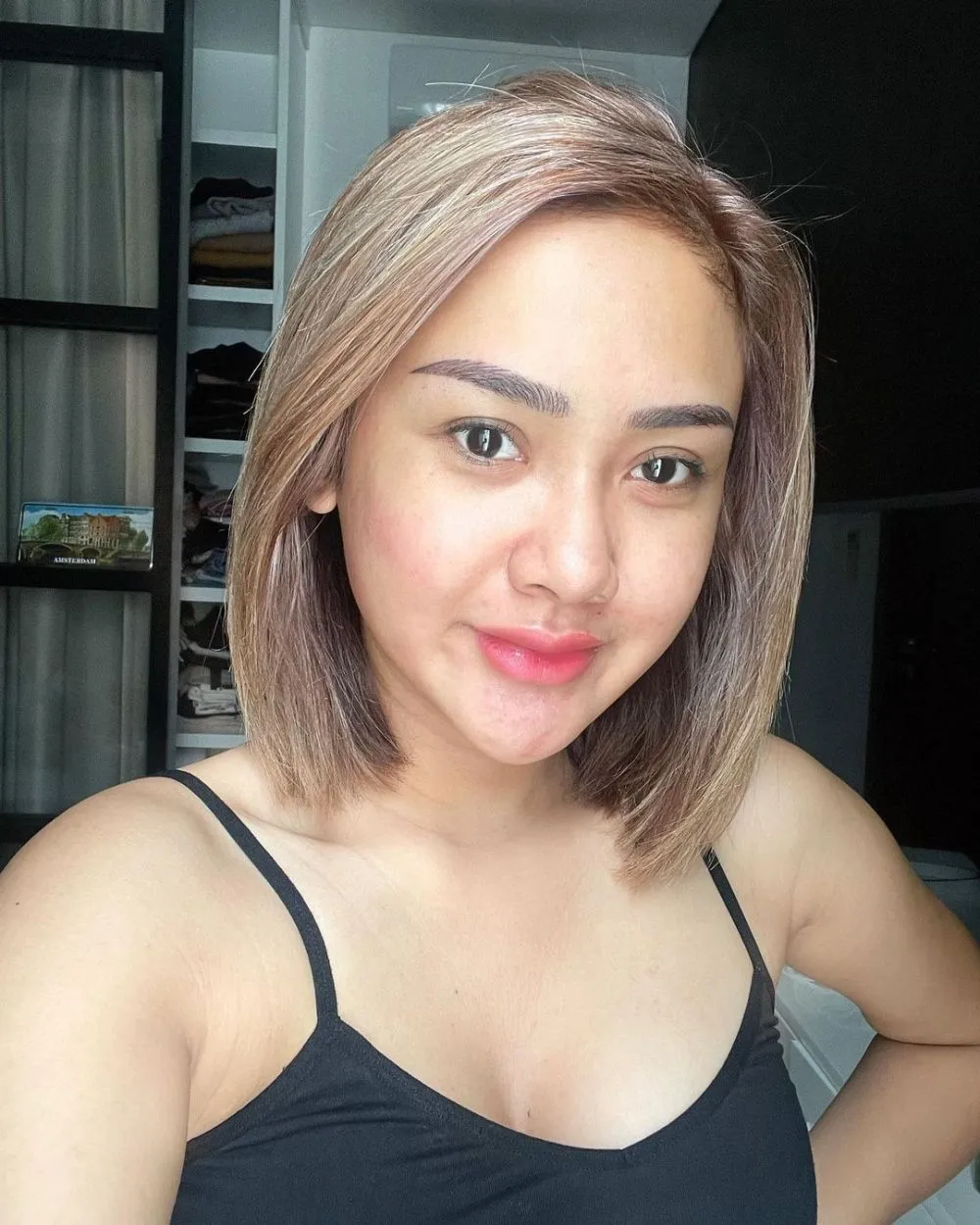 Pedangdut rambut blonde © 2021 brilio.net