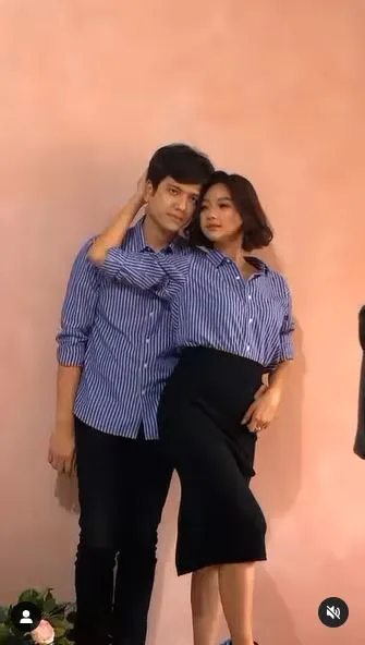 pemotretan Glenca dan Rendi © 2021 brilio.net pemotretan Glenca dan Rendi © 2021 brilio.net