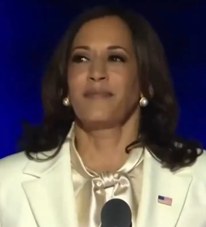 Seleb putuskan child free Berbagai sumber 