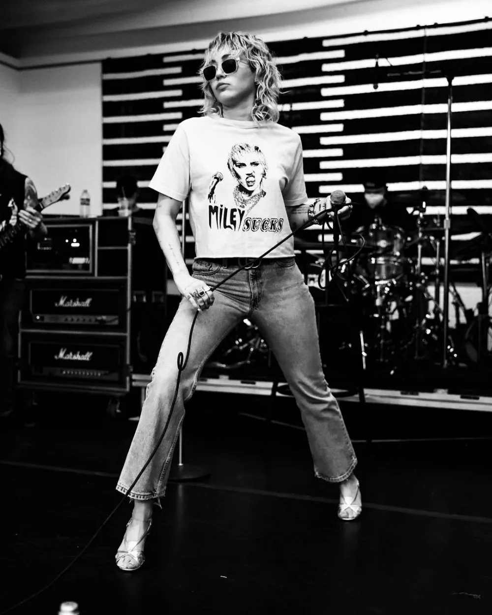 potret miley cyrus  © instagram