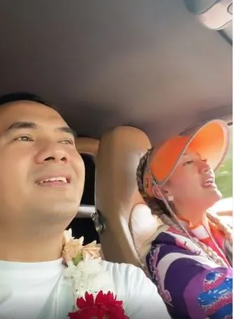 momen saipul jamil bebas dari penjara © berbagai sumber momen saipul jamil bebas dari penjara © berbagai sumber