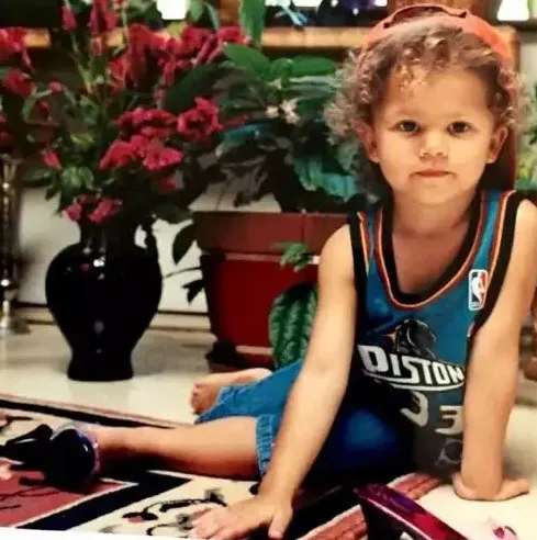 Potret masa kecil Zendaya Instagram/@zendaya Potret masa kecil Zendaya Instagram/@zendaya