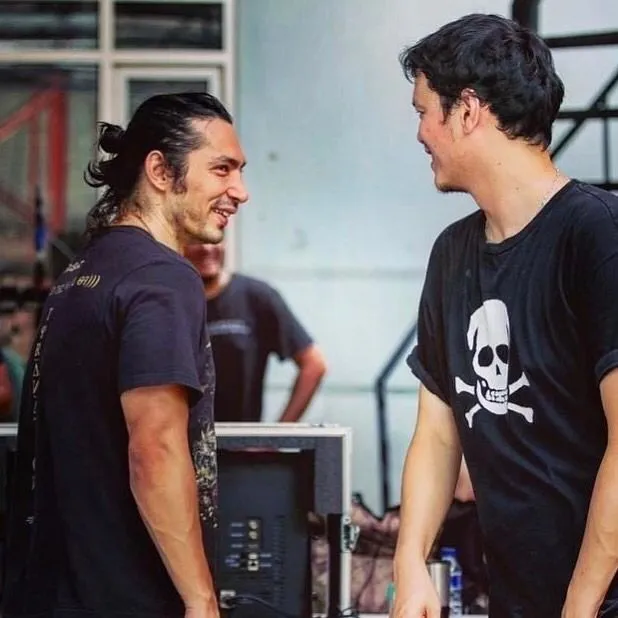 Aktor cowok rambut dicepol © 2021 brilio.net Aktor cowok rambut dicepol © 2021 brilio.net