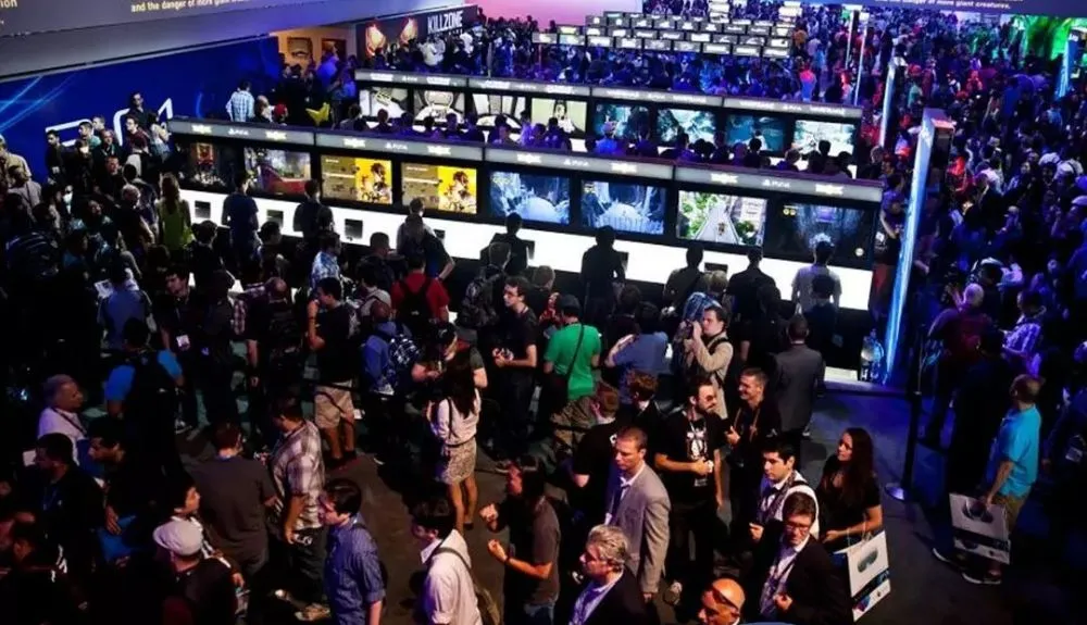 eShark © 2021 brilio.net eShark © 2021 brilio.net