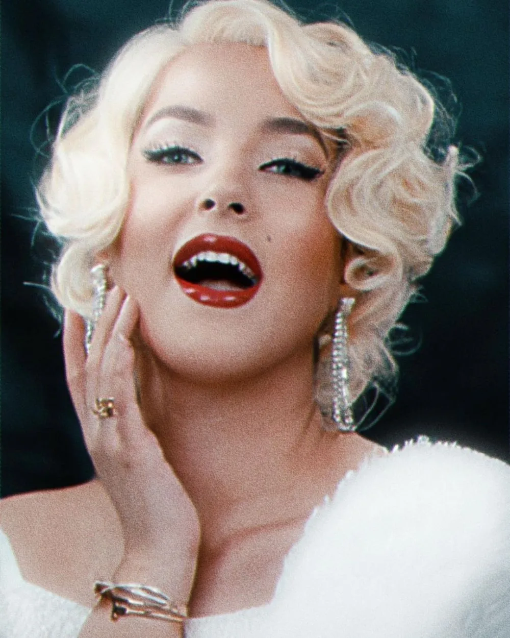 tasya farasya jadi kembaran seleb lain © instagram tasya farasya jadi kembaran seleb lain © instagram