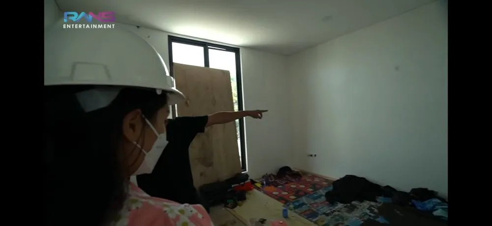 Raffi nagita cek kantor baru © 2021 brilio.net