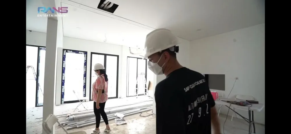 Raffi nagita cek kantor baru © 2021 brilio.net