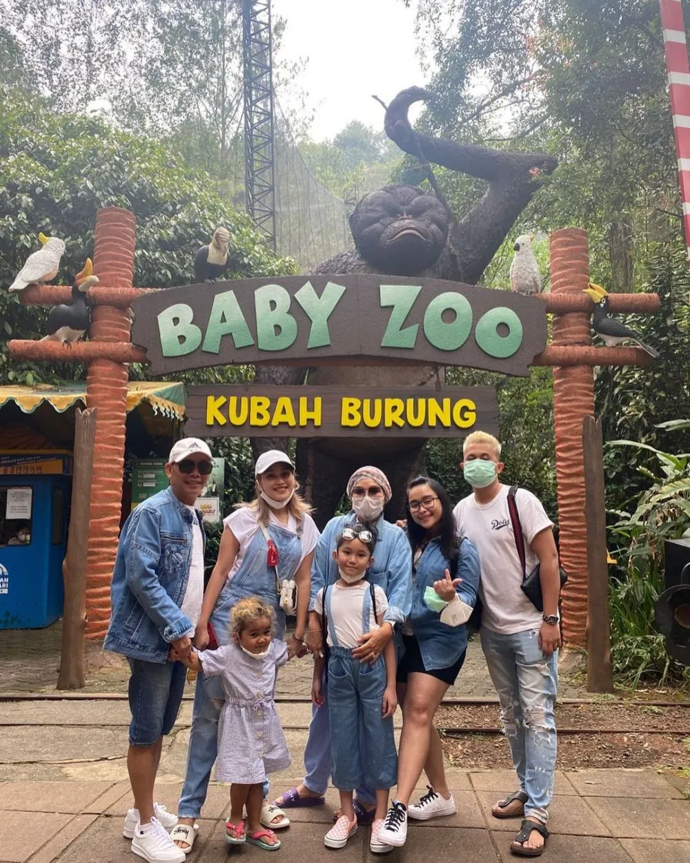 ayu ting ting liburan © 2021 Instagram