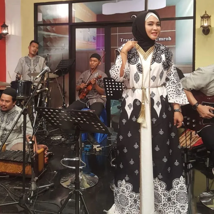 novi ayla penyanyi bidadari cinta © 2021 Instagram novi ayla penyanyi bidadari cinta © 2021 Instagram