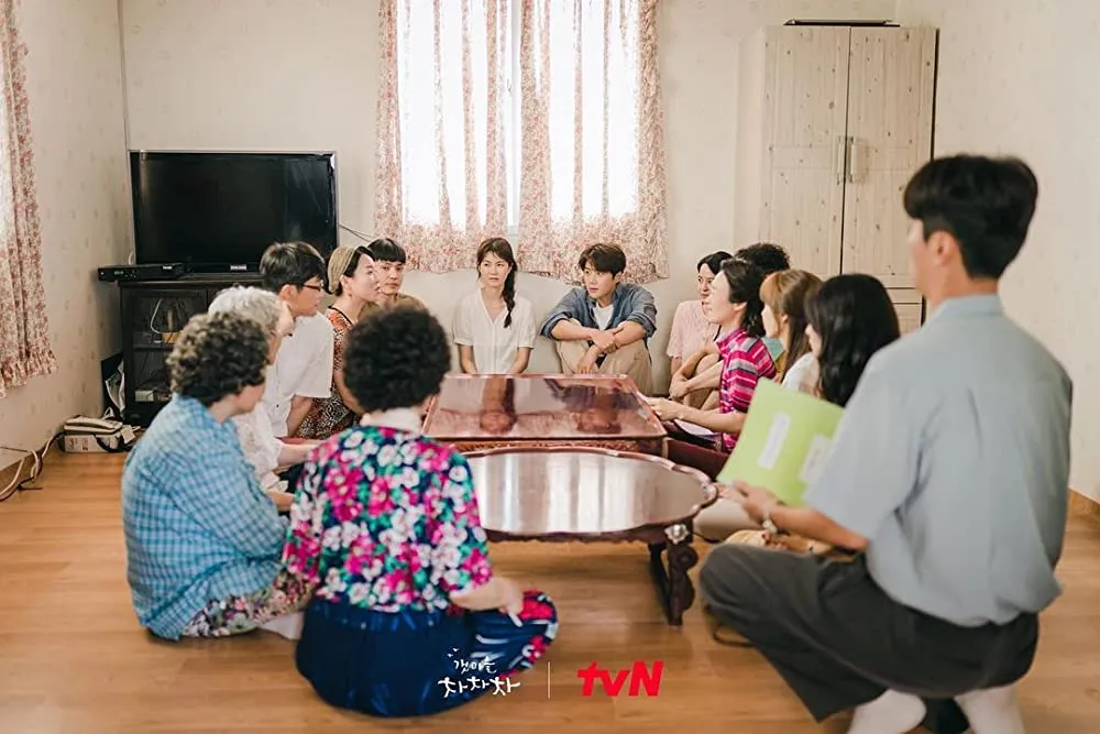 Pesan moral di Hometown Cha-Cha-Cha berbagai sumber Pesan moral di Hometown Cha-Cha-Cha berbagai sumber