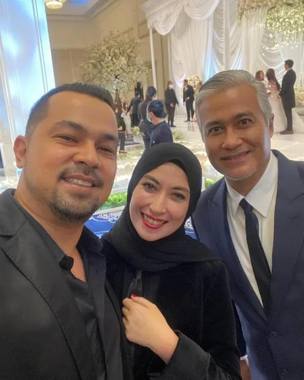 momen kompak annisa trihapsari dan mantan suami © instagram momen kompak annisa trihapsari dan mantan suami © instagram