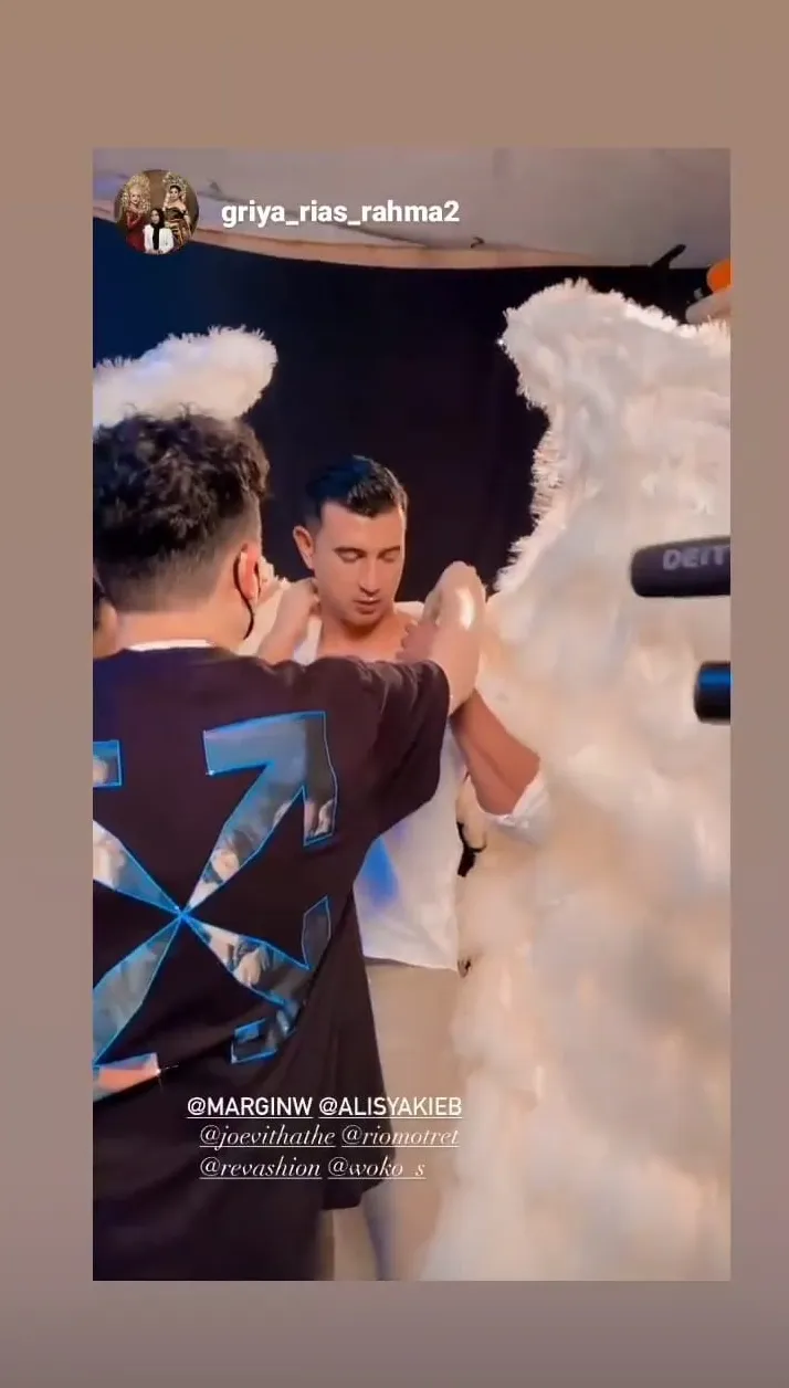 Potret maternity shoot Margin Wieheerm © 2021 brilio.net Potret maternity shoot Margin Wieheerm © 2021 brilio.net