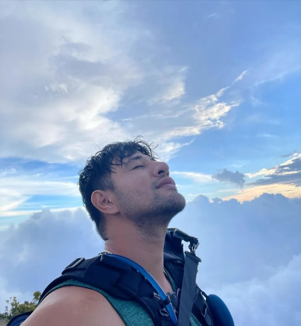 ammar bella naik gunung © 2021 Instagram