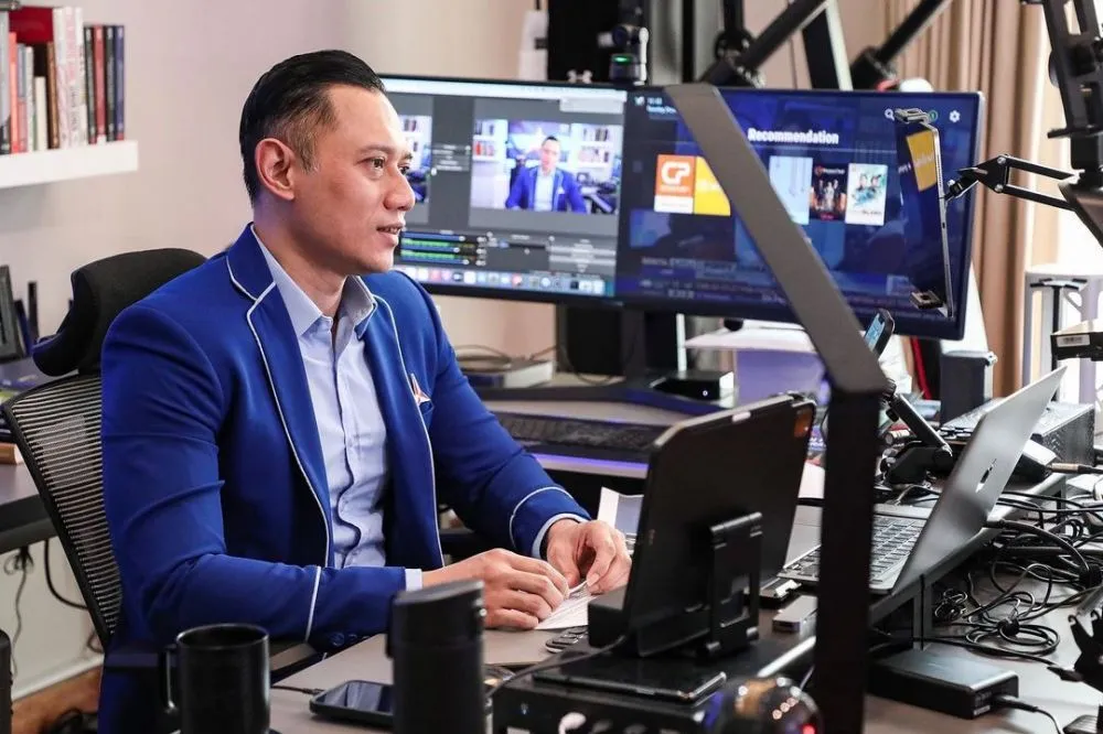 Potret ruang kerja Agus Yudhoyono © Instagram Potret ruang kerja Agus Yudhoyono © Instagram