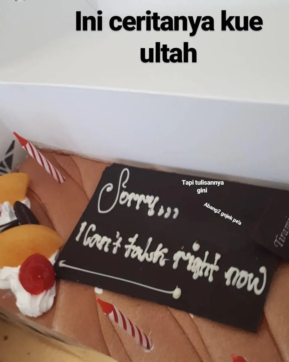 tulisan kocak kue ulang tahun © 2021 Twitter tulisan kocak kue ulang tahun © 2021 Twitter