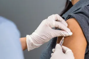 Vaksinasi di Indonesia tembus 175 juta dosis, warga diminta tak lengah