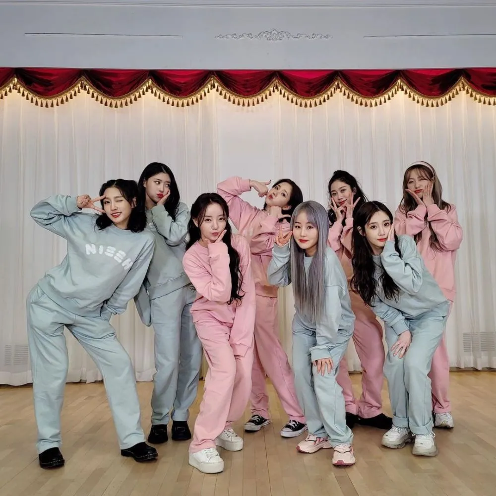 Perjalanan karier Lovelyz © Instagram