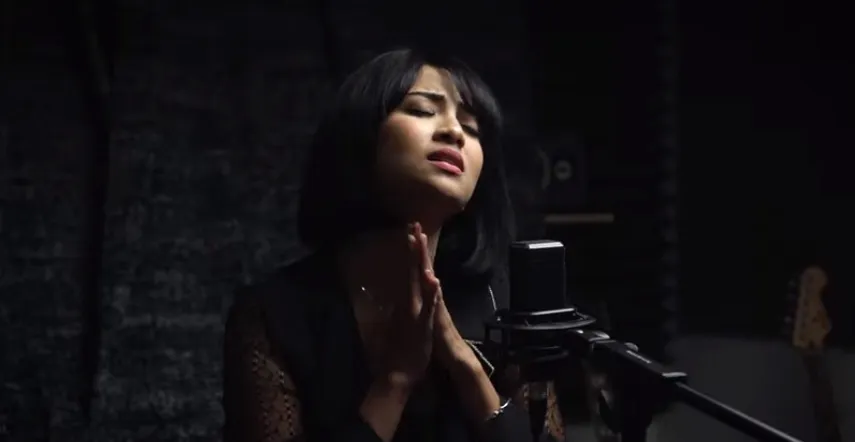 Vanessa Angel Nyanyi © 2021 brilio.net