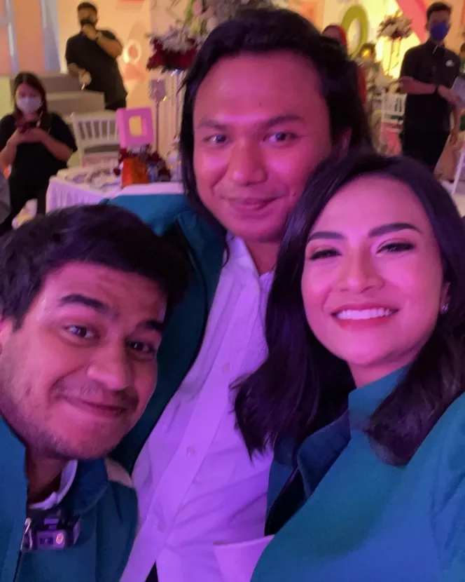 Kenangan Vanessa Angel © 2021 brilio.net Kenangan Vanessa Angel © 2021 brilio.net