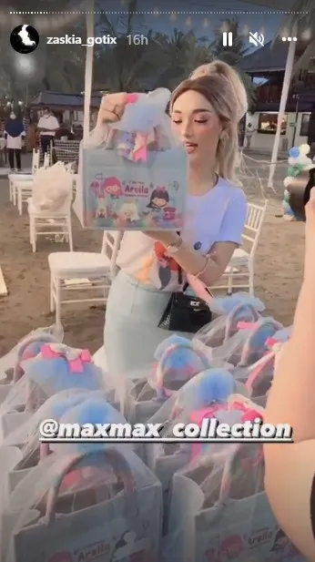 Momen Zaskia Gotik rayakan ultah anak © Instagram Momen Zaskia Gotik rayakan ultah anak © Instagram