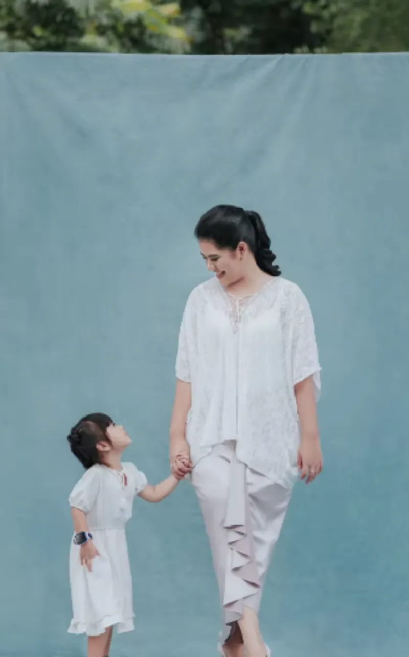 pemotretan kahiyang ayu dan keluarga © 2021 Instagram pemotretan kahiyang ayu dan keluarga © 2021 Instagram