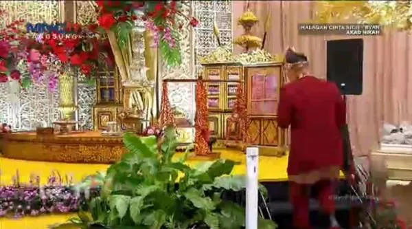 Potret dekorasi pernikahan Ria Ricis & Teuku Ryan Berbagai sumber 