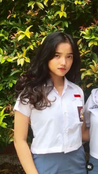 Transformasi Fuji adik Bibi © 2021 brilio.net Transformasi Fuji adik Bibi © 2021 brilio.net