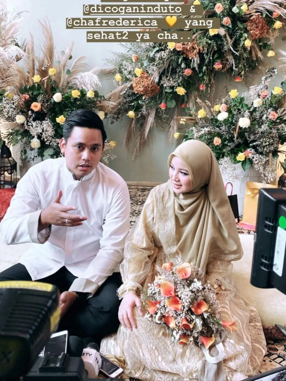 Seleb dilamar kekasih saat ulang tahun © Instagram Seleb dilamar kekasih saat ulang tahun © Instagram