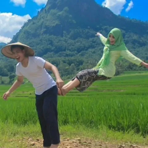 prewedding kocak © 2021 berbagai sumber prewedding kocak © 2021 berbagai sumber