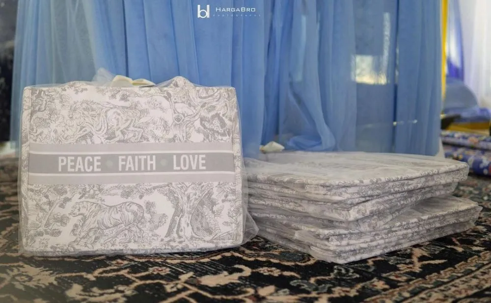 bingkisan akikah seleb © berbagai sumber