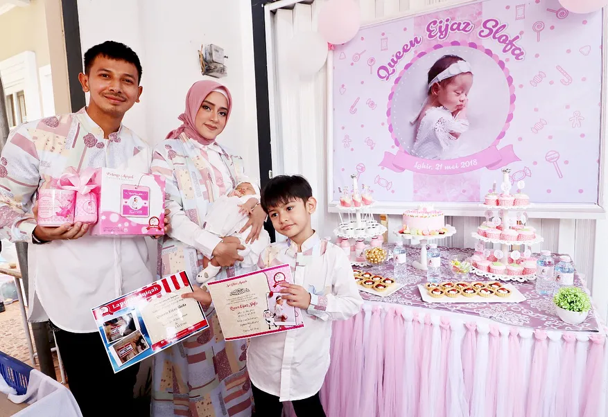 bingkisan akikah seleb © berbagai sumber