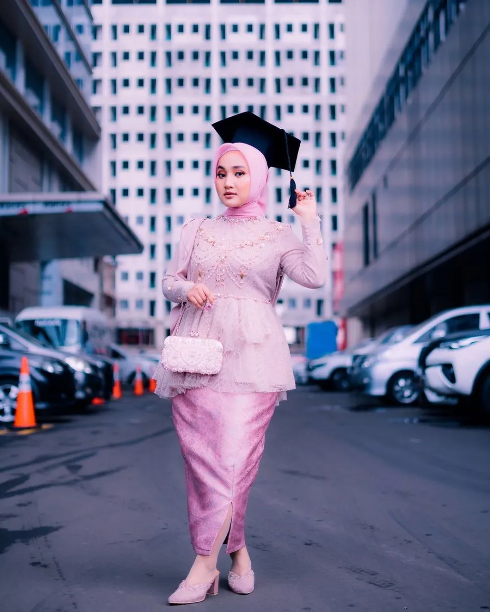 potret Fatin Shidqia akhirnya bergelar sarjana Instagram potret Fatin Shidqia akhirnya bergelar sarjana Instagram