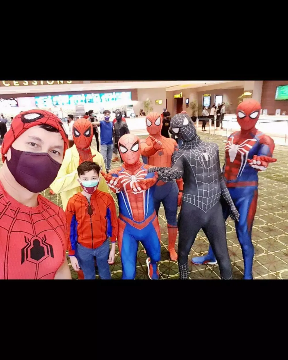 Potret Marcelino Lefrandt nonton Spider-Man © 2021 Instagram Potret Marcelino Lefrandt nonton Spider-Man © 2021 Instagram